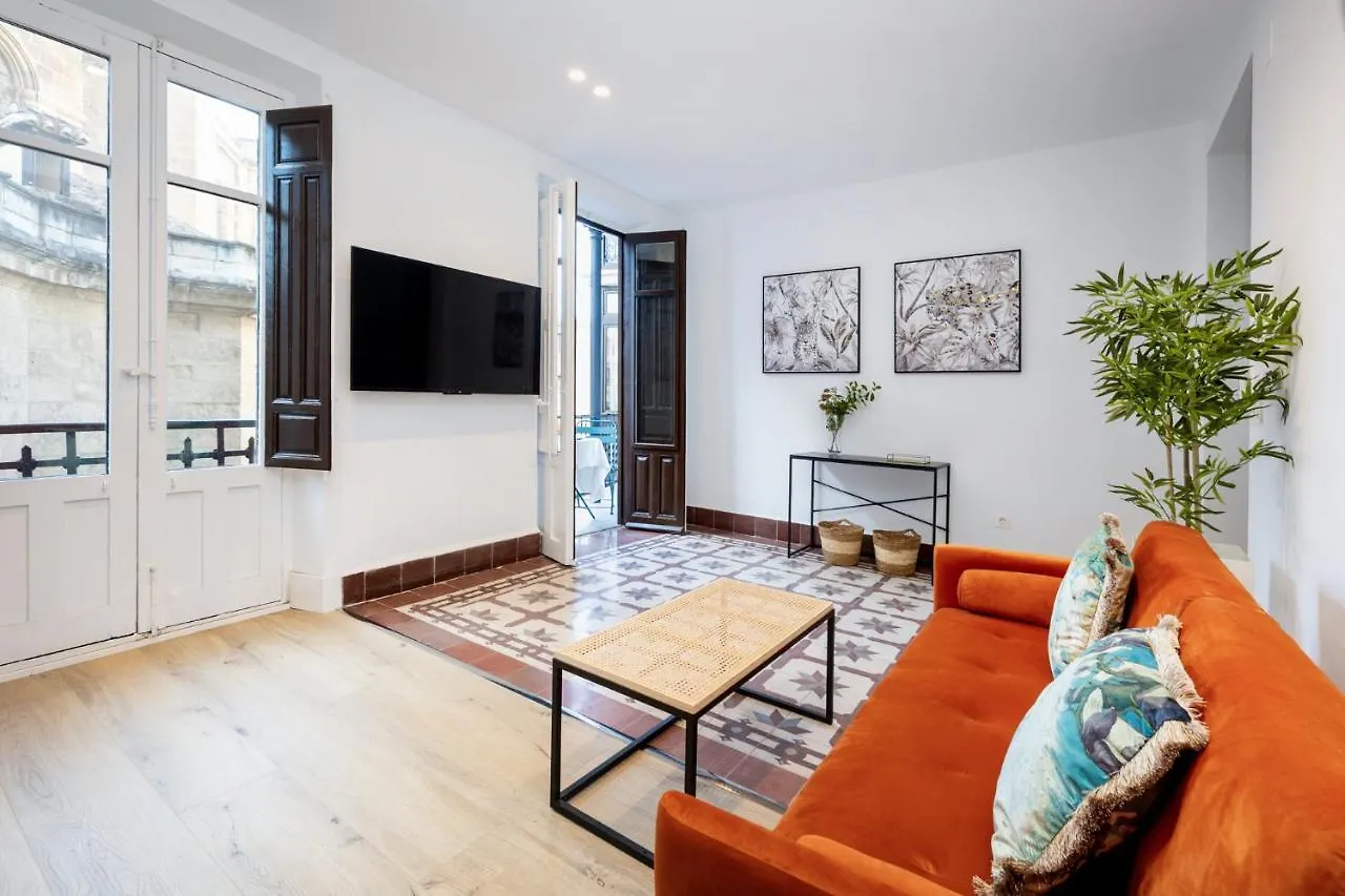 Luxury Gran Via Apartments غرناطة 0*,  إسبانيا